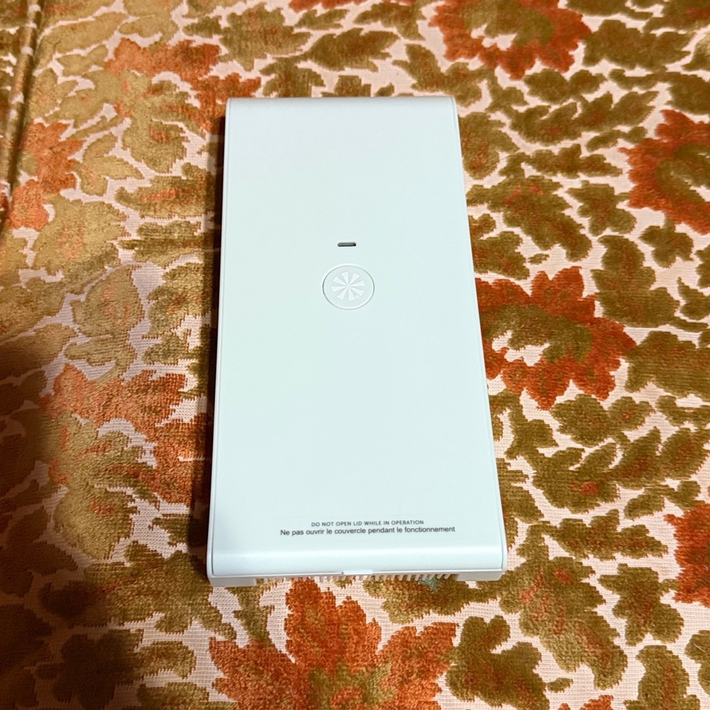 NWOT Tech Candy UV Cell Phone Sanitizing Box
